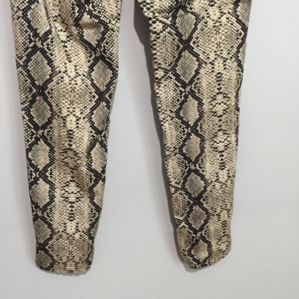ZARA Snake Skin Skinny Pants size 6 - Picture 7 of 11